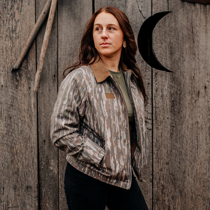 The Vintage Camo Carpenter Jacket in Faded Realtree Original, lifestyle