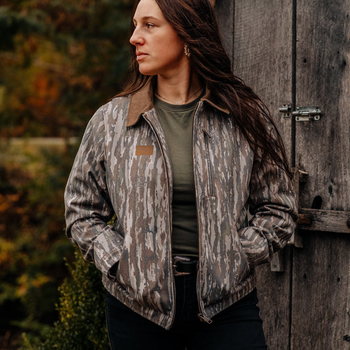 The Vintage Camo Carpenter Jacket in Faded Realtree Original, lifestyle